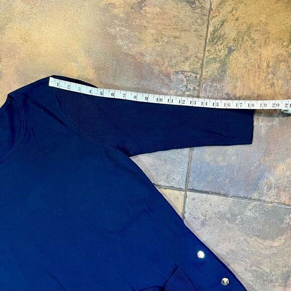 Chico’s Blue Tunic Sweater Pocket Button Detail Size 10 - Picture 6 of 9